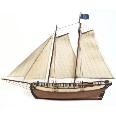 Dřevěný model plachetnice Polaris v měřítku 1:50