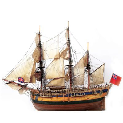 Dřevěný model lodi Endeavour v měřítku 1:54.