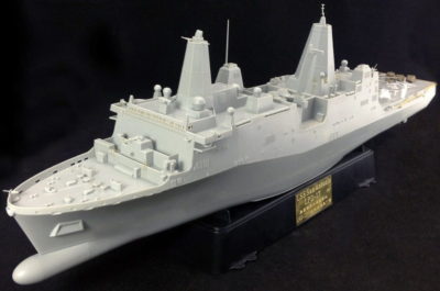 Model lodi USS San Antonio (LPD-17)