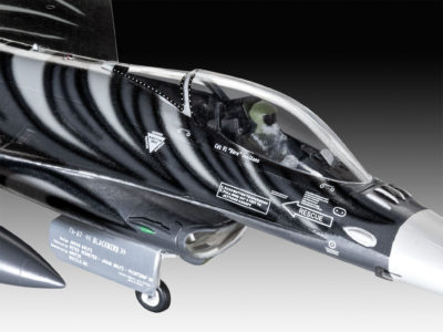 Model letounu F-16A Block 20 MLU a Panavia Tornado